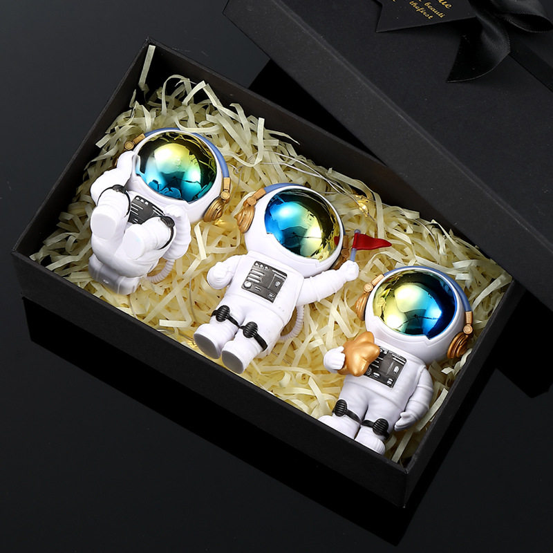 宇航员摆件小太空人模型树脂工艺品家居桌面装饰品情人节生日礼物