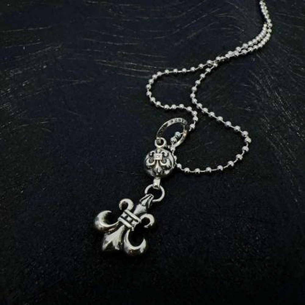Cross Necklace with Diamonds for Men and Women, Popular Clavicle Chain, Tiktok and Xiaohongshu Influencer Picks