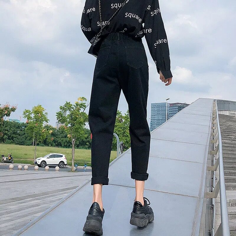 High Waisted Womens Denim Jeans Slim Fit Loose Tapered Style Suitable for Petite Sizes Spring and Autumn Collection