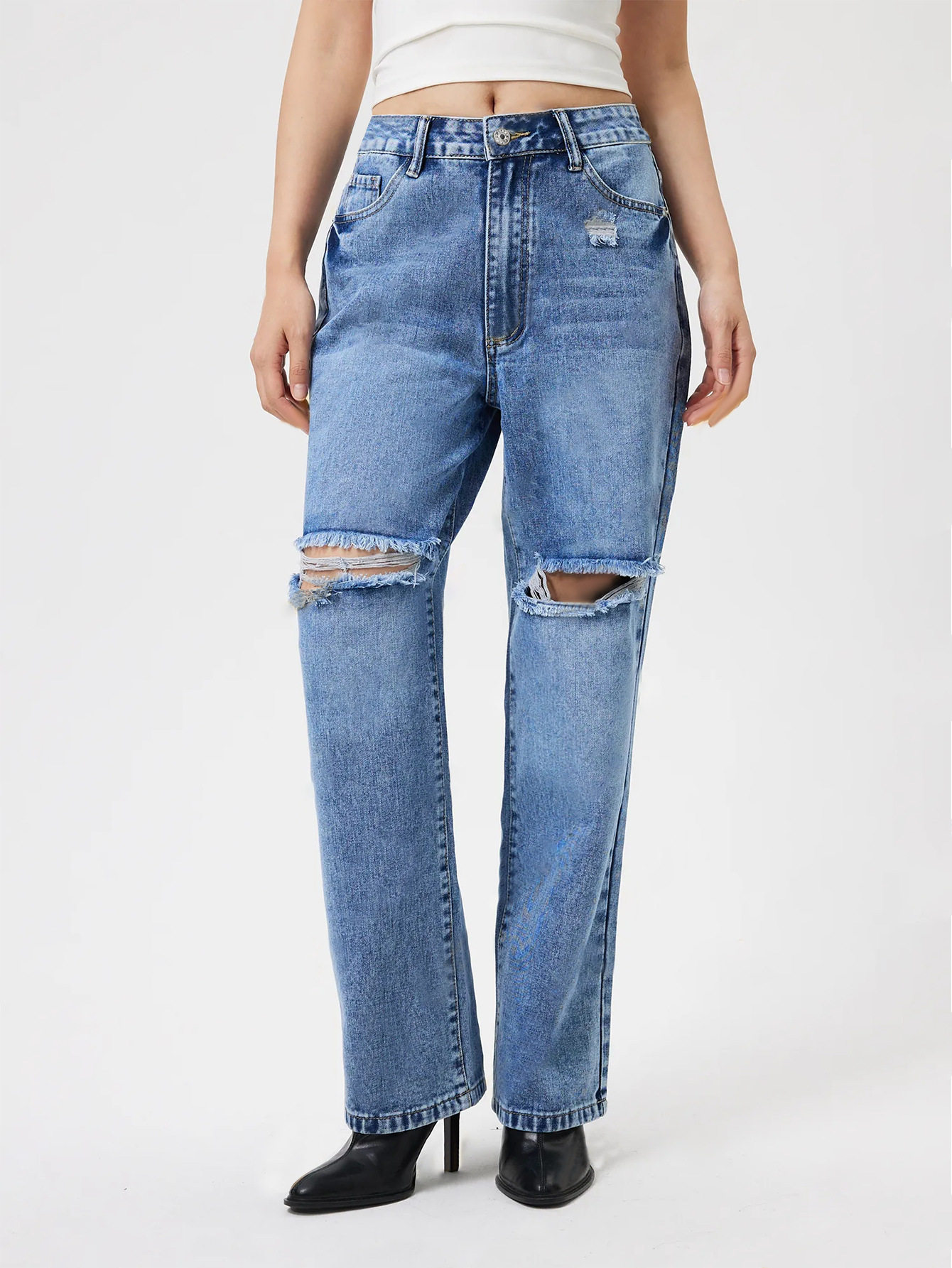 Womens Distressed Wide Leg Jeans Casual Fashion Trendy Style Comfortable Fit Perfect for Everyday Wear Wholesale