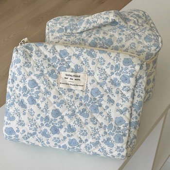 Blue Begonia Flower Cosmetic Bag Wash Bag Large Capacity Storage Bag for Female Students Outgoing Portable Soft Clutch Bag