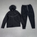 Black suit 0950+4496