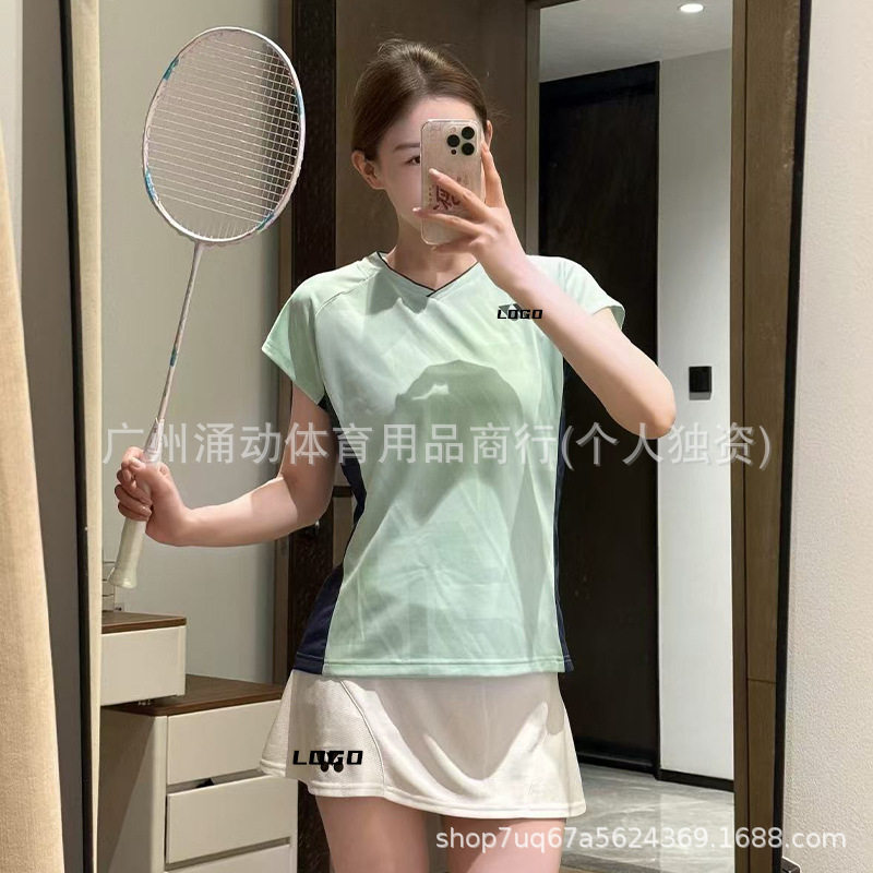 ชุดยูนิฟอร์มแบดมินตันรุ่นใหม่ Yy สำหรับผู้ชายและผู้หญิง ชุดยูนิฟอร์มกีฬา ชุดยูนิฟอร์มแข่งขัน ชุดยูนิฟอร์มสำหรับเด็ก ชุดยูนิฟอร์มฝึกซ้อมสำหรับนักเรียน ชุดยูนิฟอร์มระบายอากาศ พิมพ์ลายสโมสร