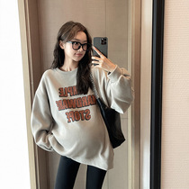 Winter plus suede pregnant womens clothing Fashion Letters Gestational maternity dress Thickened Round Collar Loose Necropolis Hooded Jacket Korean