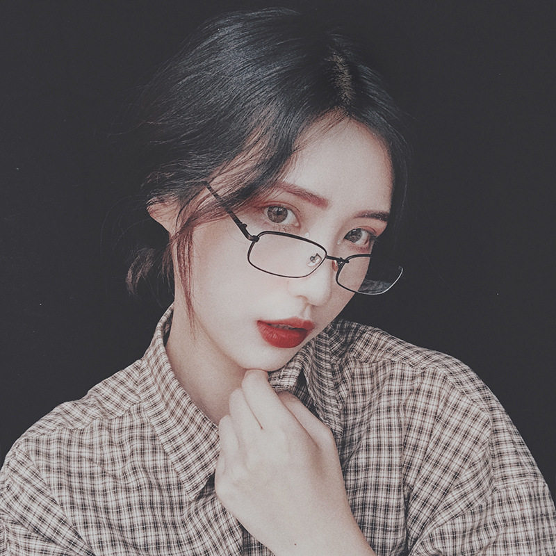 Japanese Style Harajuku Ins Rectangular Personalized Retro Hong Kong Style Internet Popular Glasses Frame Gold Silk Edge Small Frame Retro Glasses for Women