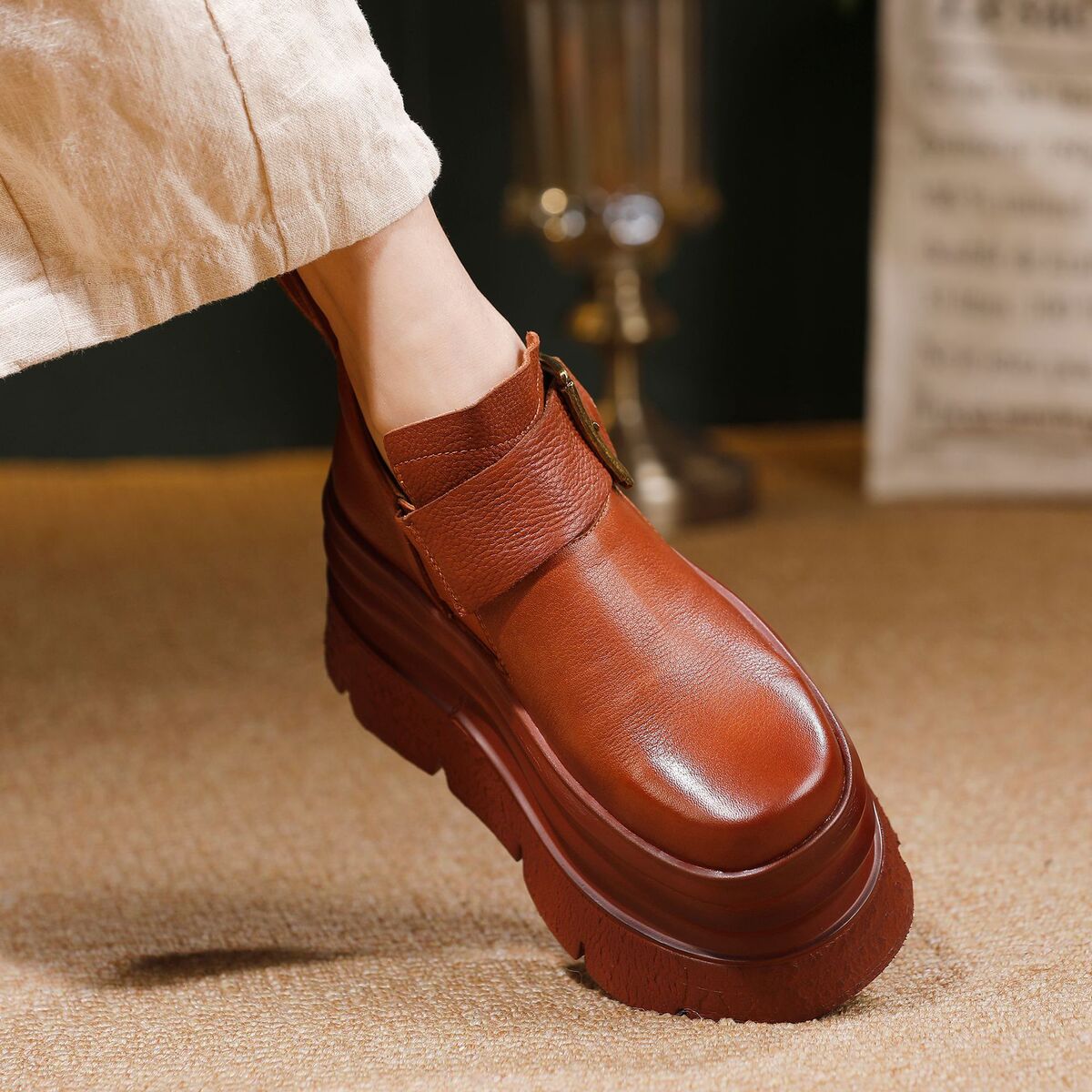 Boot nữ cổ thấp da bò thật đế cao su đúc liền khóa kéo bên hông — đen, nâu
