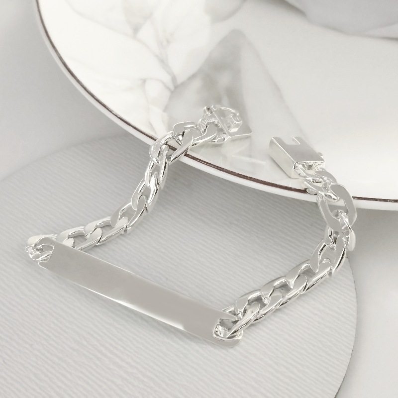Fashionable and High-End Accessories, Glossy Silver-Plated Bracelets, Jewelry for Men and Women, Trendy Niche Jewelry