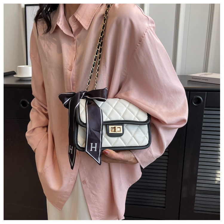 O1CN01azhWA21eUnZSvSGxz !!2215476473875 0 cib