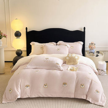 New Winter Type a Double-Sided Thickeneded Milk Velvet Four-Piece Set Warm Fleece-Lined Baby Velvet Embroidered Quilt Cover Bed Sheetss