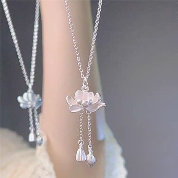 Lotus Tassel Necklace Women's New Explosions Good Luck Lotus Pendant New Chinese Niche