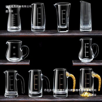 Thickened Liquor Dispenser Set for Commercial Use, 100ml Graduated Liquor Dispenser Wholesale, Red Wine and Spirits Glass Decanter