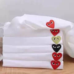 Japanese Chaopai Chuanxiaohongxinjiu embroidered love short-sleeved T-shirt for male and female lovers with the same style