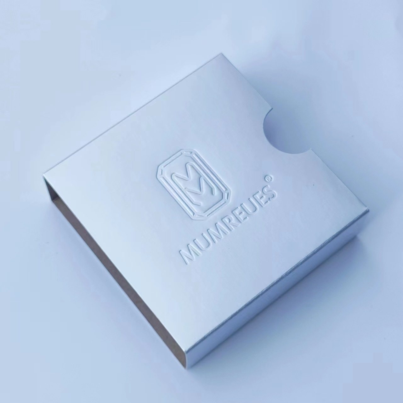 Factory anti-oxidation plastic hand string perspective pe film box display storage suspension box carton jewelry packaging