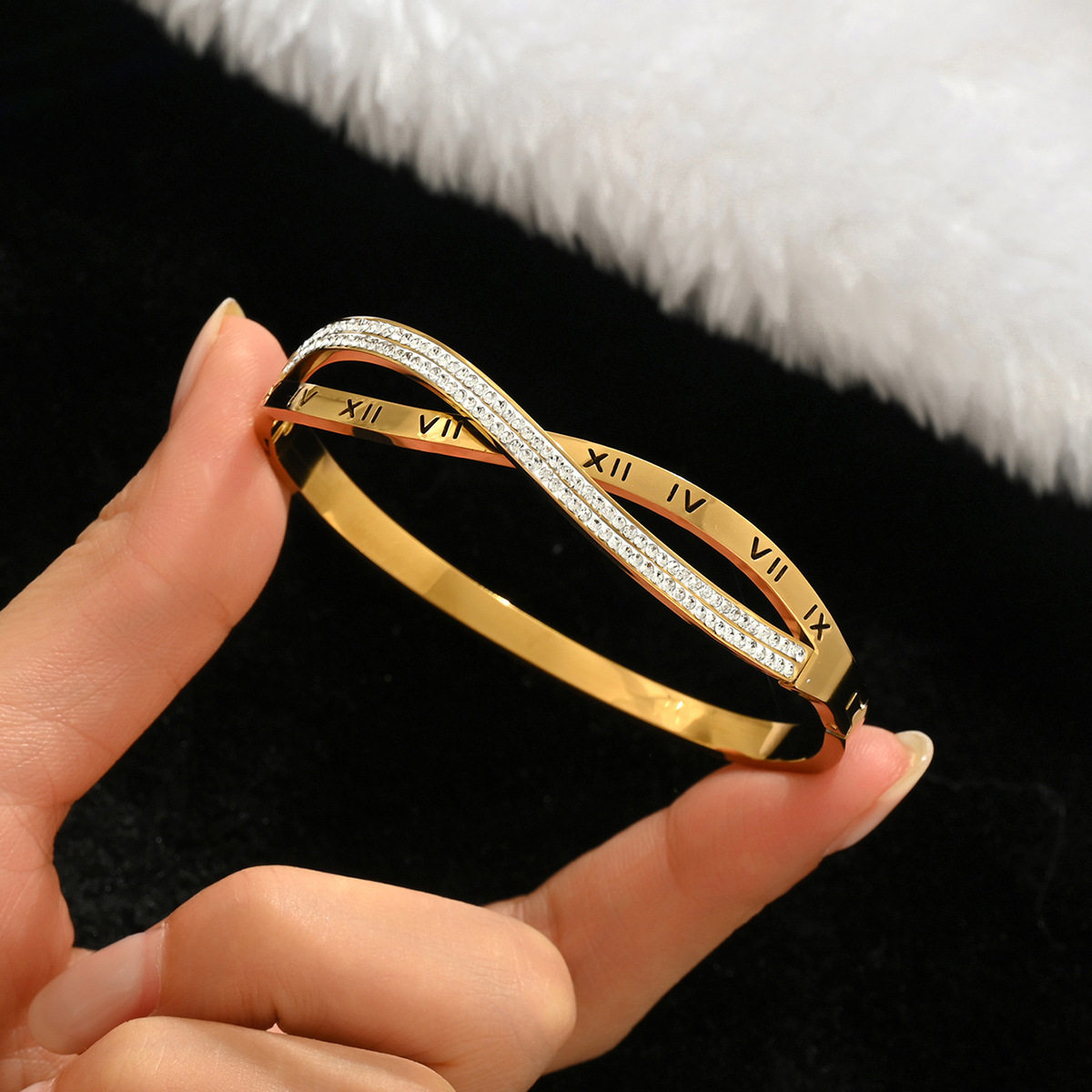 欧美热卖时尚不锈钢金色手镯不易褪色18K不锈钢首饰gold bangles