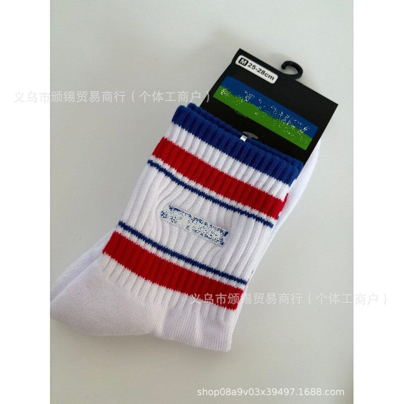新品尤尼多克斯刺绣中筒毛巾底羽毛球袜子 户外运动棉袜 男女款