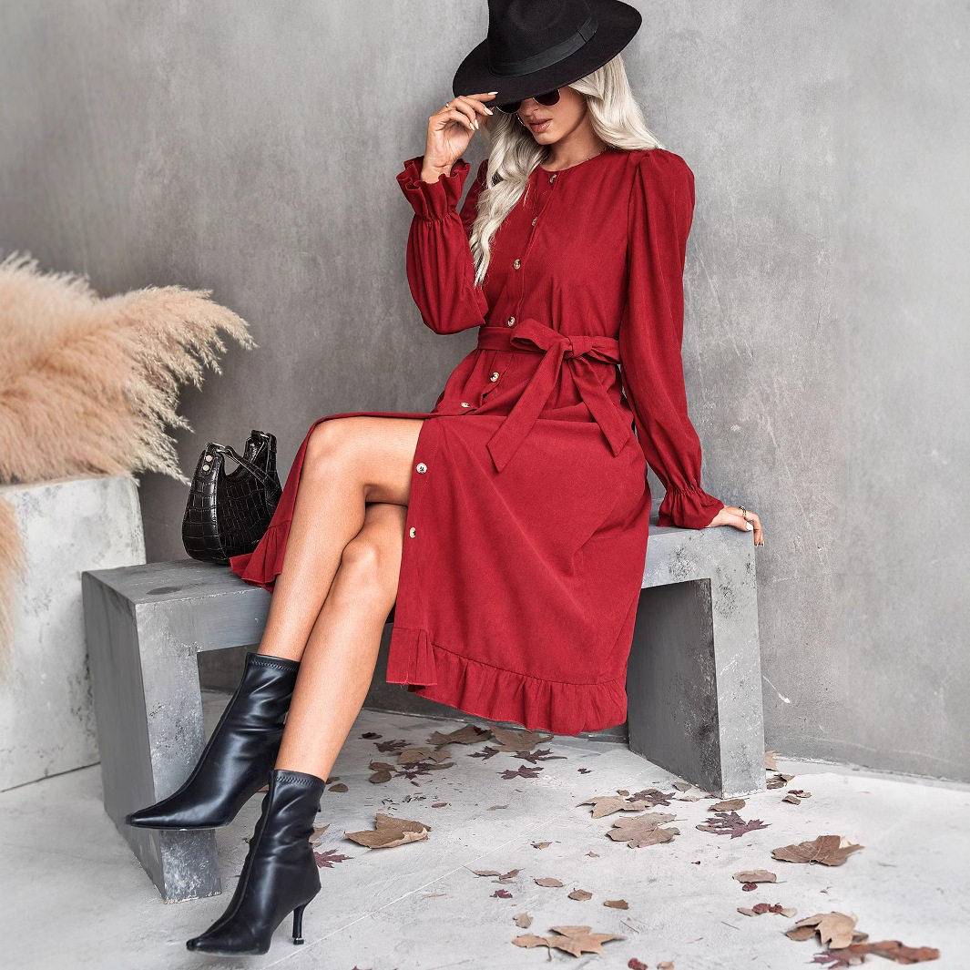 Elegant Solid Color Round Neck Dress for Women Fashion Comfortable Fit Versatile Style Wholesale Available