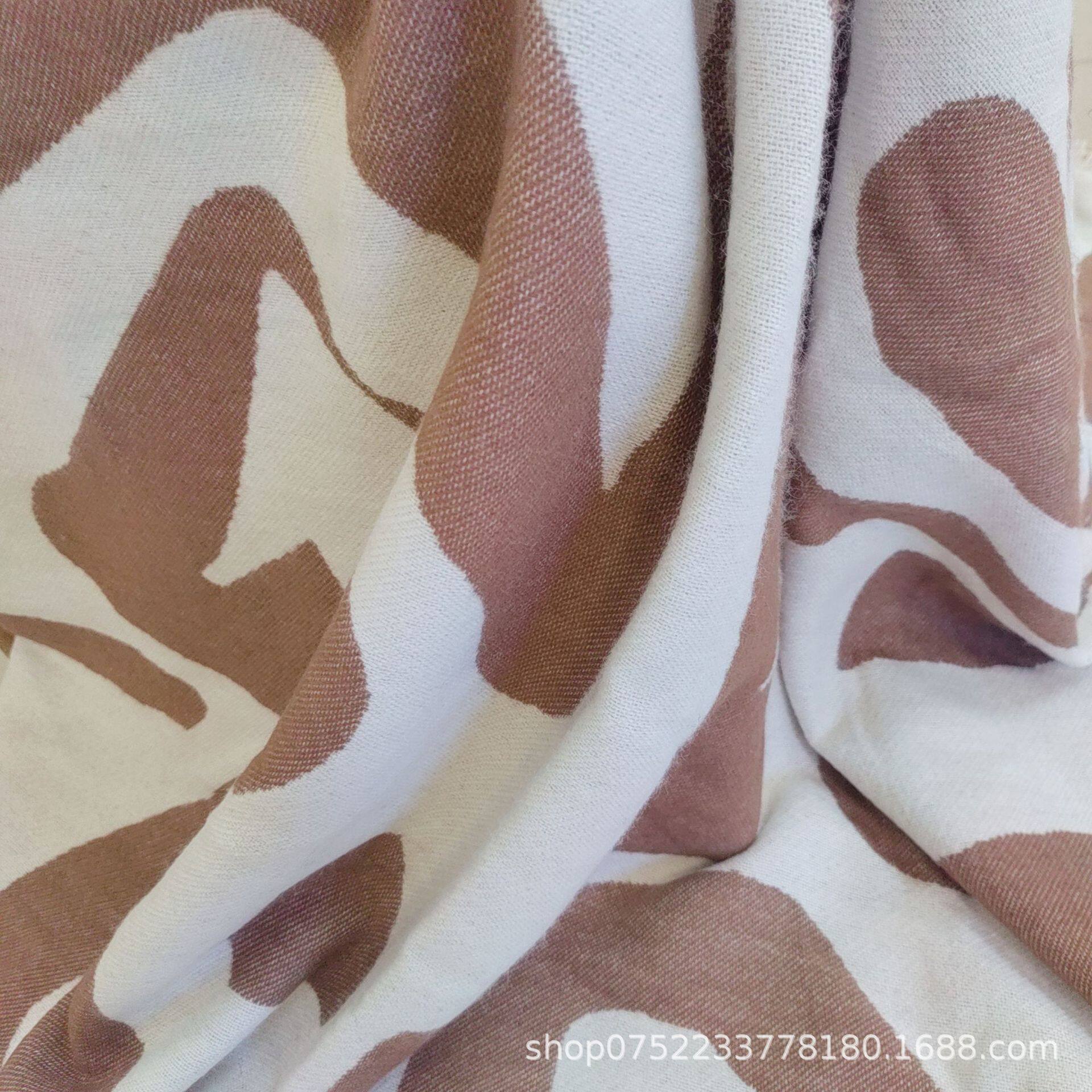 Autumn and Winter New Scandinavian Geometric Ins Style Knitted Half-Sided Plush Blanket Sofa Decorative Blanket Nap Blanket Black Coffee