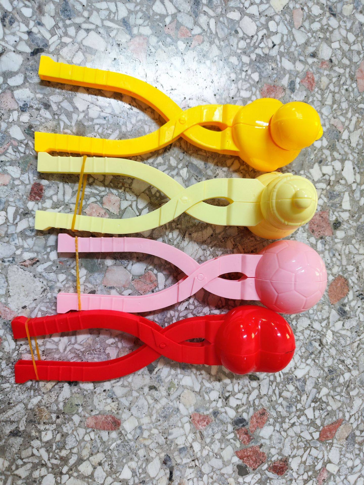 批发儿童雪球夹神器大号鸭子雪夹专用工具玩雪夹雪器雪球夹子玩具