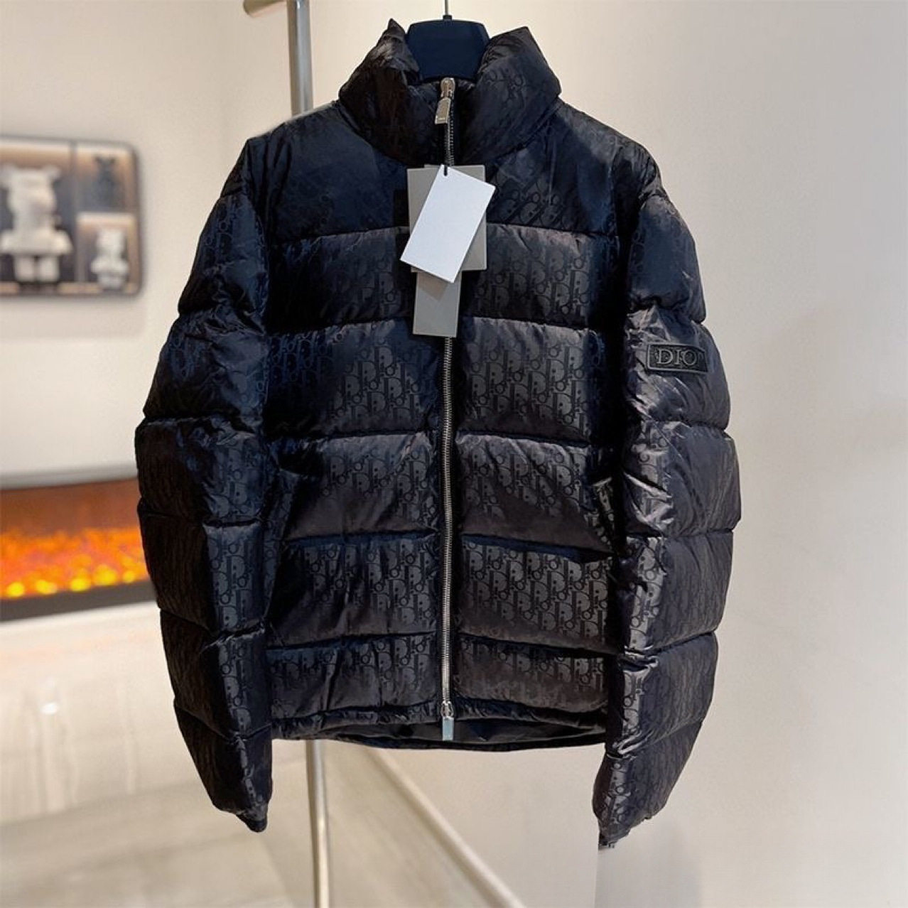 High-End Dijia Winter New Fashion Trendy Men's down Jacket European Stand Collar White Duck down Puffer Jacket