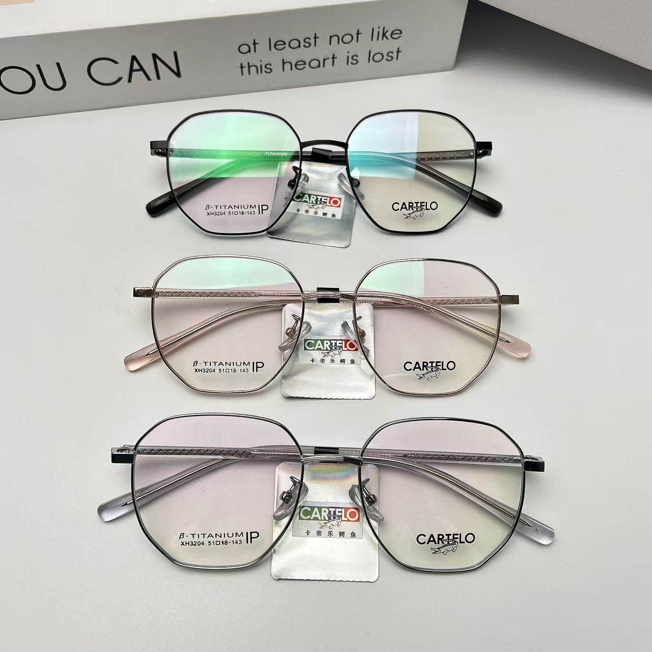 New Metal Plate Insert Leg Retro Frame Literary Retro Student Style Glasses Frame Danxiang Optical Glasses Wholesale