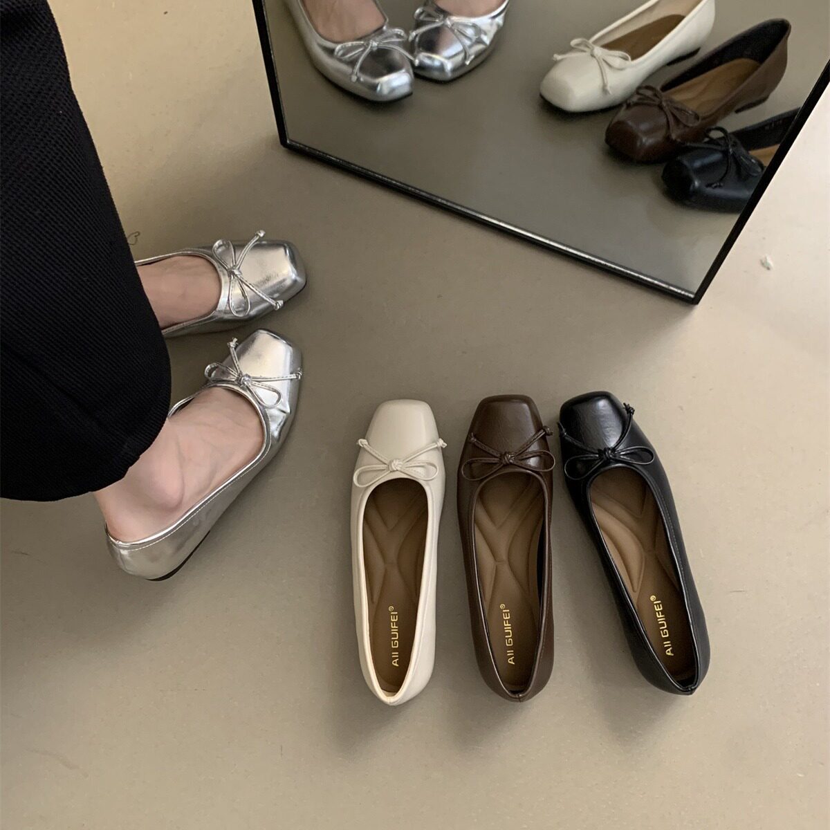 Square-toe shallow mouth single shoes for women French evening style gentle fairy flat-soled granny shoes