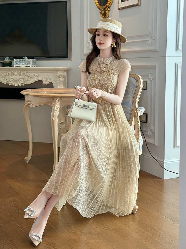 Đầm ren nữ tay ngắn xếp ly eo cao dáng suông midi — [Màu hồng đào]