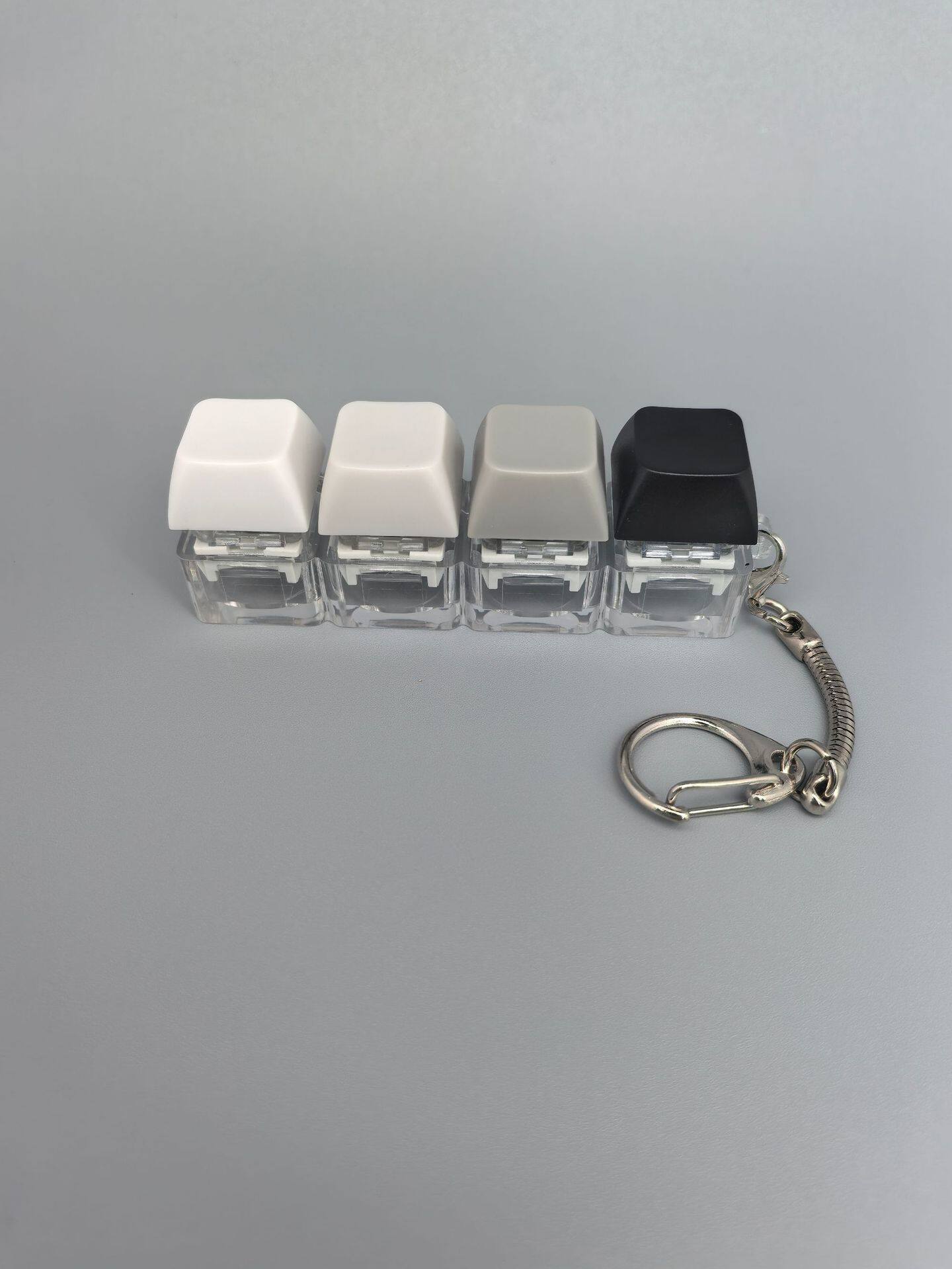 四键马卡龙按键解压玩具钥匙扣键盘办公摸鱼按键解压玩具跨境
