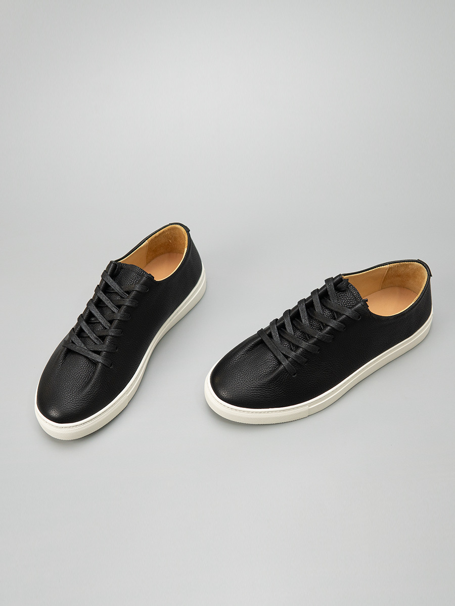 Giày sneaker nam da thật phong cách tối giản retro, form casual dễ phối đồ — màu đen, Màu trắng ngà