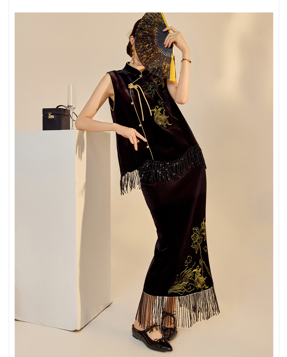 Set áo vest thêu thủ công kèm chân váy dài nữ — Áo vest thêu (giao hàng trong 7 ngày), Áo vest thêu (giao hàng trong ngày), Váy thêu (giao hàng trong 7 ngày), Váy thêu (giao hàng trong ngày)