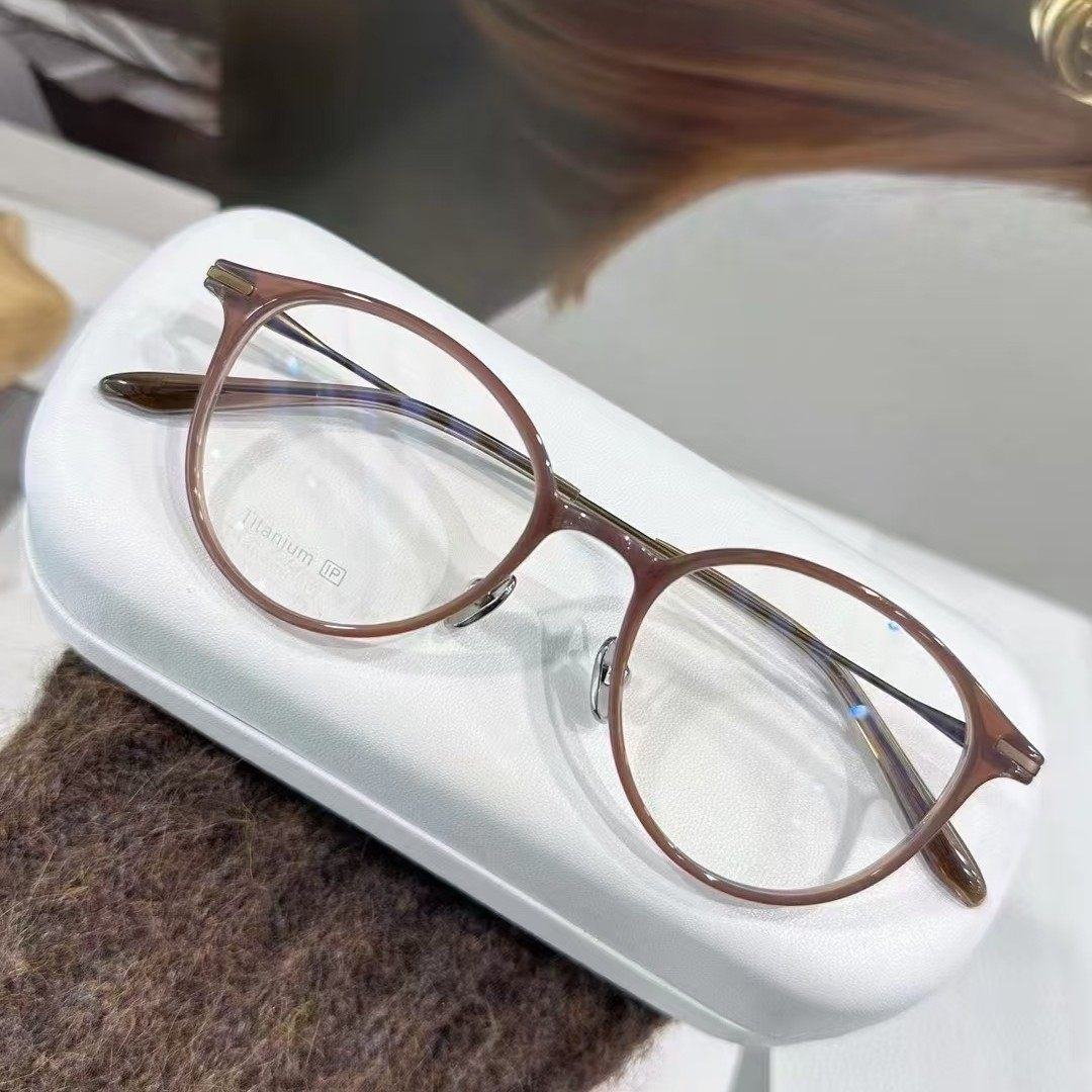 New Tr Pure Titanium Glasses Frame Korean Style Milk Coffee Large Frame Round Can Be Equipped with Prescription Anti-Blue Light Plain Women's Glasses Frame