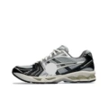 Black/silver eur37