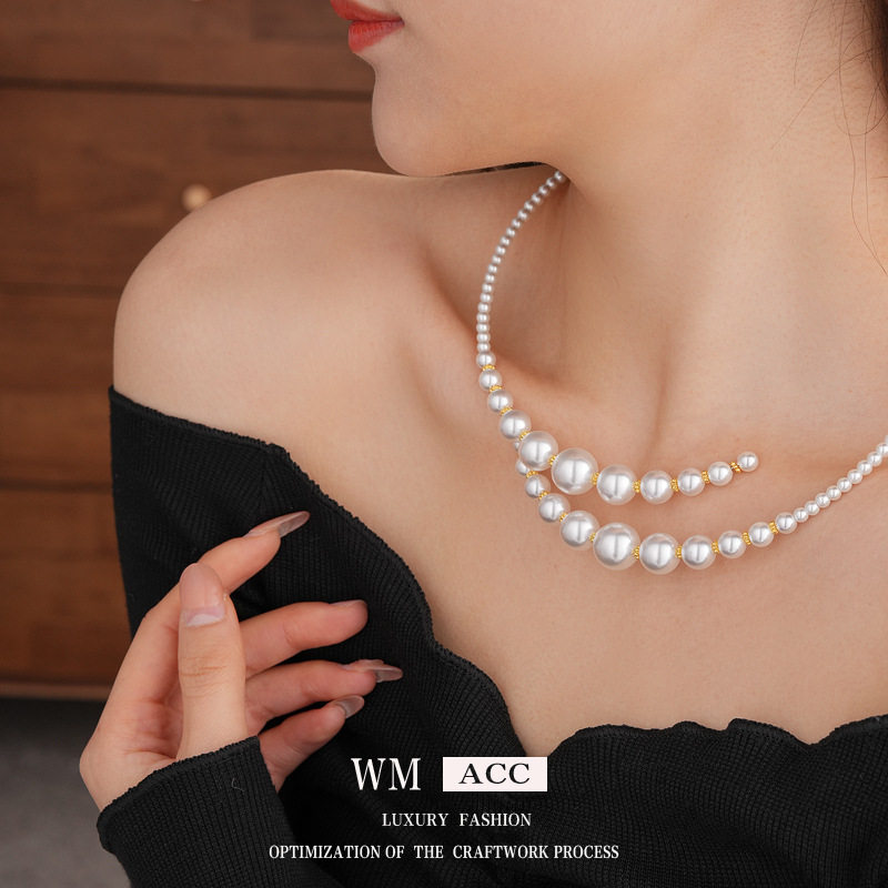 Irregular Cross Pearl Necklace, Versatile, High-End, Fashionable Clavicle Chain, French Retro Light Luxury Necklace for Women
