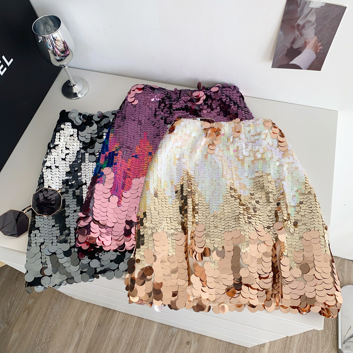 High Waisted Sequin Mini Skirt Slim Fit Summer Style Elegant Design Perfect for Night Out or Casual Wear Wholesale