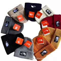 Factory wholesale cross-border hat autumn and winter European and American knitted hat men's warm pullover wool hat casual fashion ear protection cold hat
