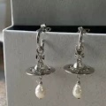Special shaped pearl earrings