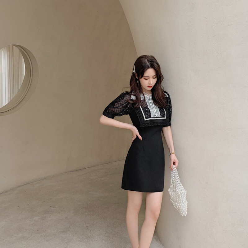 (Mới) Mã B2666 Giá 1780K: Váy Đầm Liền Thân Nữ Hadho Kẻ Caro Họa Tiết Hoa Thời Trang Nữ Chất Liệu Ren G05 Sản Phẩm Mới, (Miễn Phí Vận Chuyển Toàn Quốc).