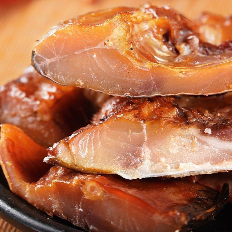 Cured Meat, Air-Dried Salted Fish, Air-Dried Grass Fish Cubes, Cured Goods, New Year Goods, Dried Goods, Cured Fish, Hubei Specialty Pickled Silver Fish Packaging
