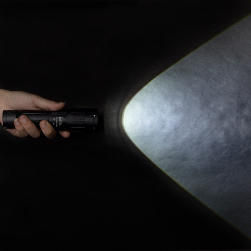 RDM laser flashlight strong light super bright telescopic zoom long-range long life convenient outdoor flashlight Type-C
