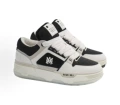 Amr-classic white and black