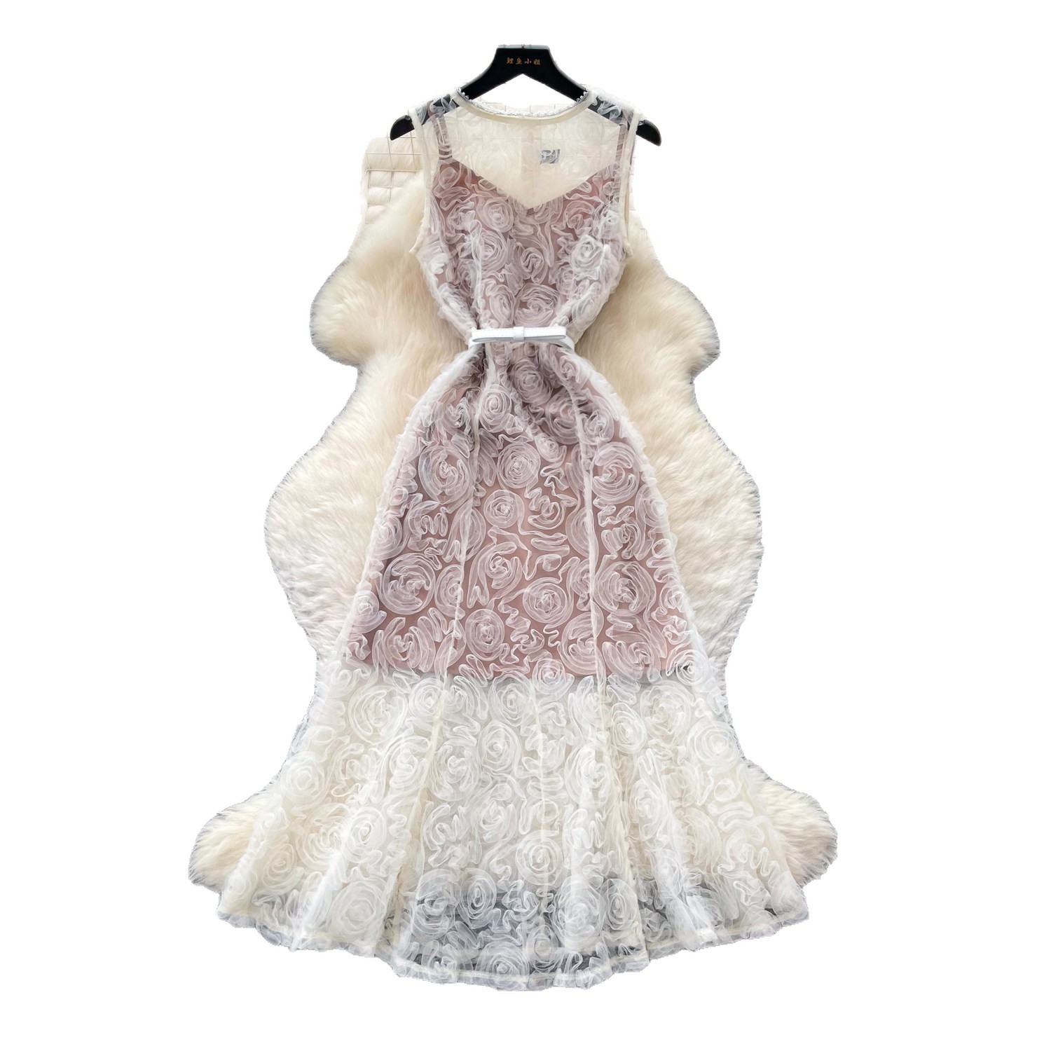French Romantic Style Sleeveless Lace Dress Sheer Slim Fit Elegant Long Gown Summer Evening Wear Wholesale Available