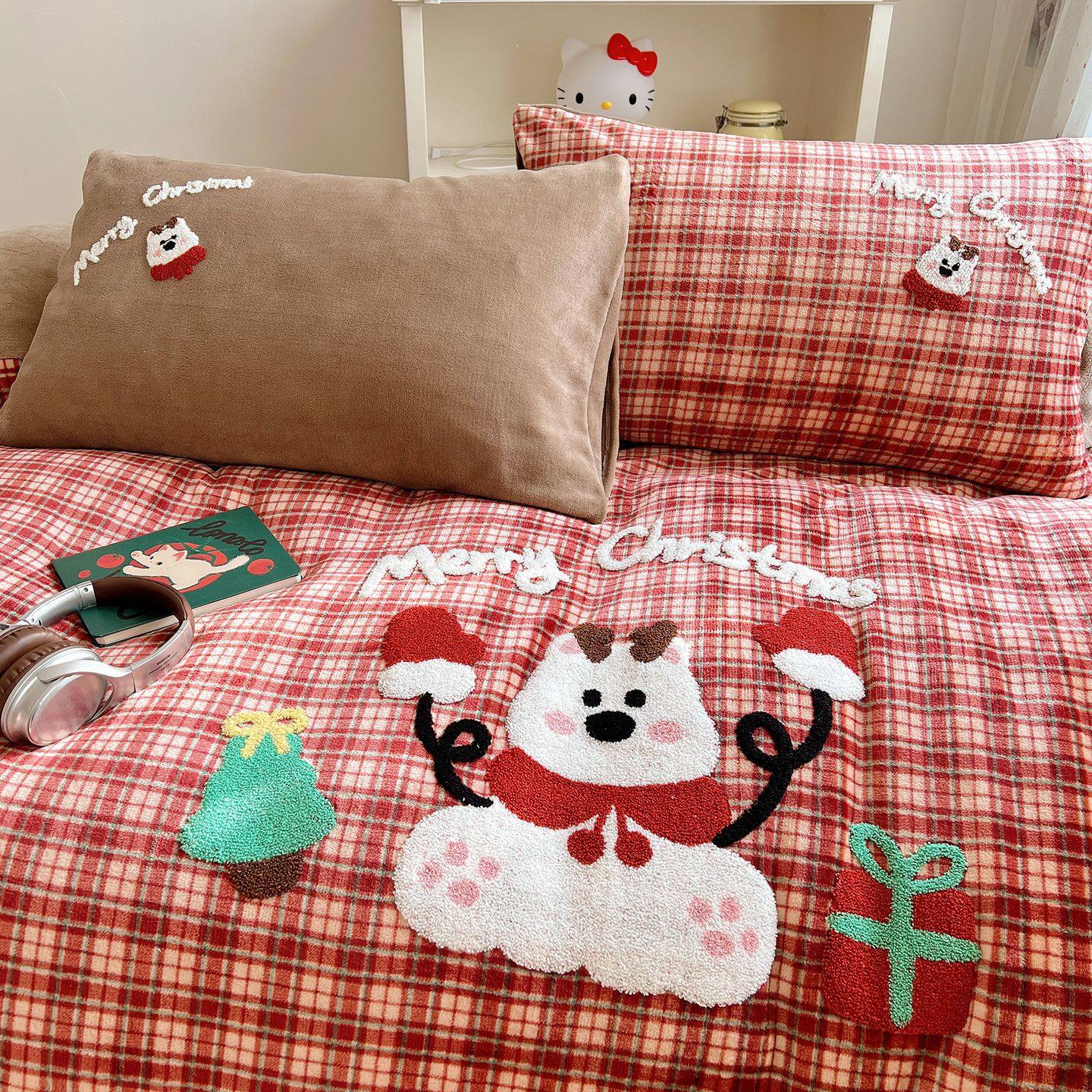 Cartoon Childlike Towel Embroidered Milk Velvet Four-Piece Set Winter Thickeneded Baby Velvet Flannel Fleece-Lined Bedding Three-Piece Set