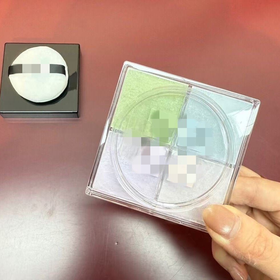 Cross-border foreign trade Jijia Sigongge loose powder set makeup powder honey powder Mingtong high quality delicate oil control lasting makeup