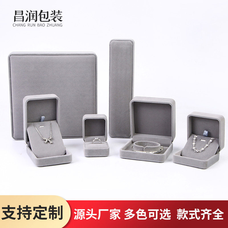 Round Flannel Jewelry Box Large Storage Necklace Earrings Bracelet Pendant Bracelet Jewelry Jewelry Ring Packaging Box