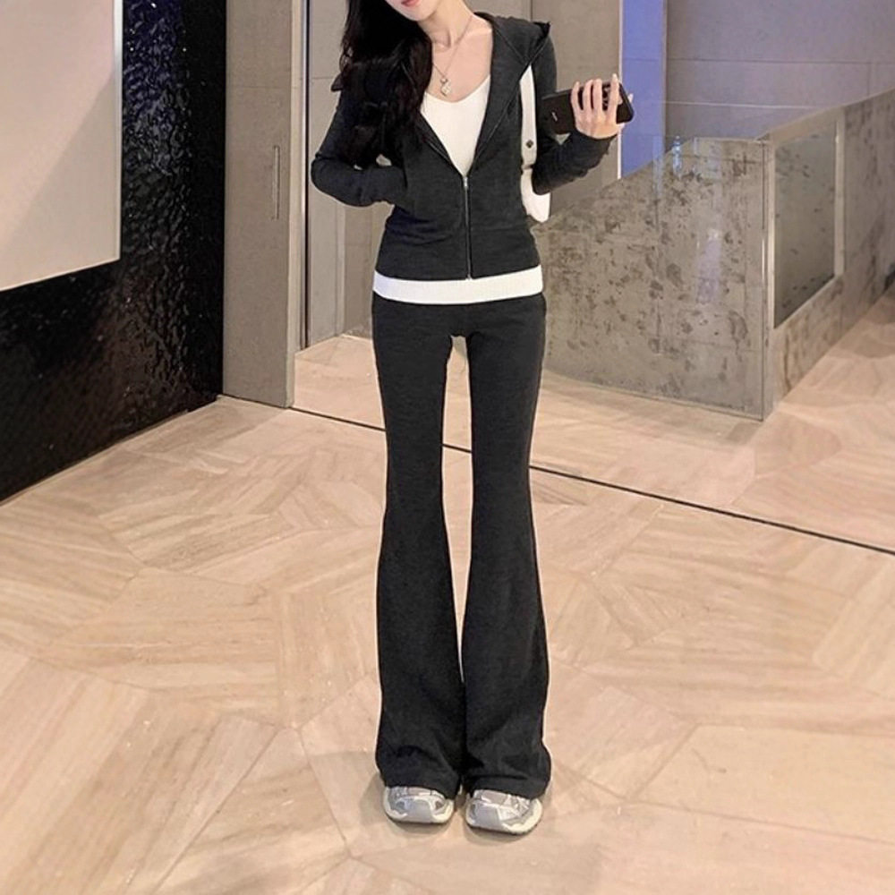 早秋独特超好看灰色条纹套装女巨好看的两件套卫衣外套裤子套装