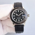 White shell and black plate-yacht master