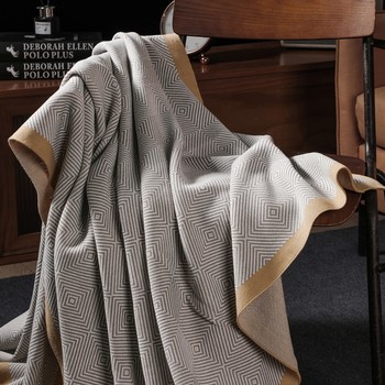 Knitted Light Luxury Aircraft First Class Aviation Blanket Air Conditioning Blanket Office Sofa Nap Blanket Cover Blanket Car Blanket