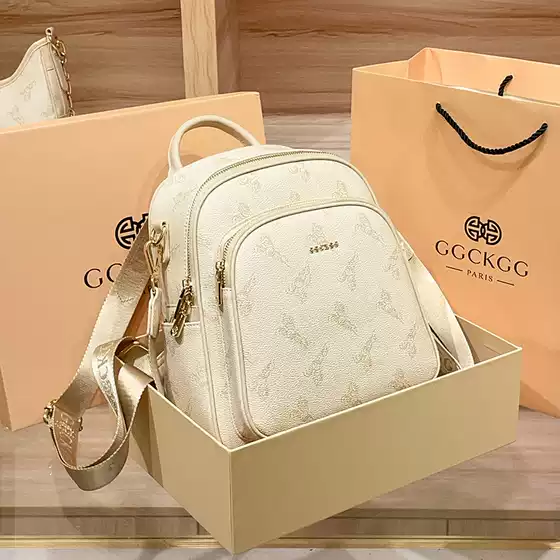 Commuting Backpack Women's New Fashion Versatile Bag Female College Student Backpack Simple Large Capacity School Bag Travel Backpack