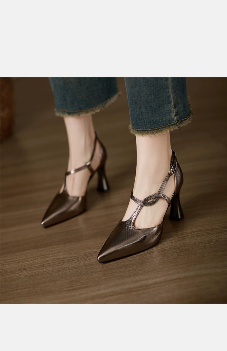 Sandal nữ mũi nhọn quai mảnh gót thô phong cách cổ điển — Màu bạc, Màu súng