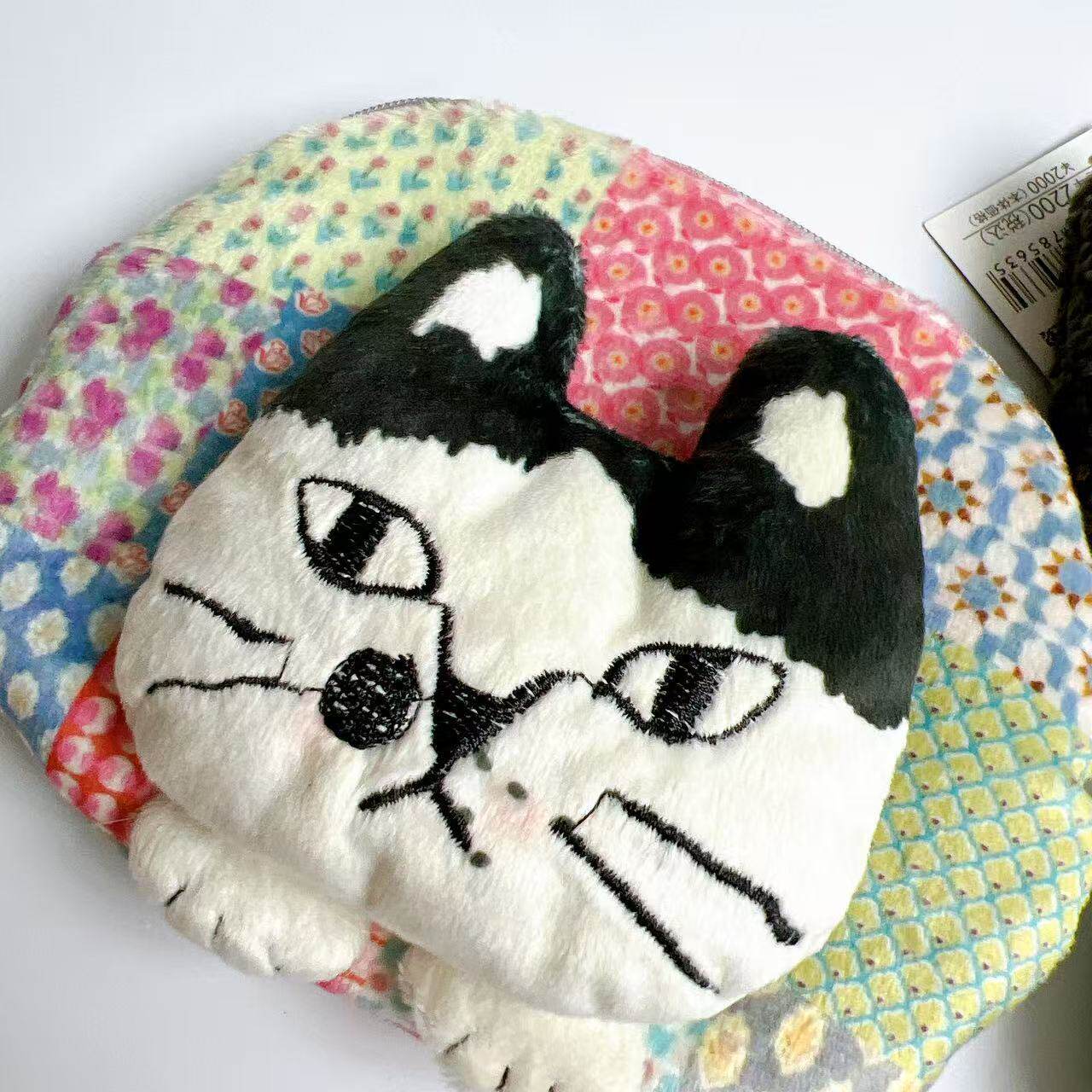 Japanese Kusuguru Genuine Embroidered Cat Coin Purse Clutch Wallet Earphone Data Cable Small Item Storage 401