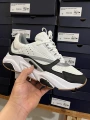 Model b2299—40—45—white and black